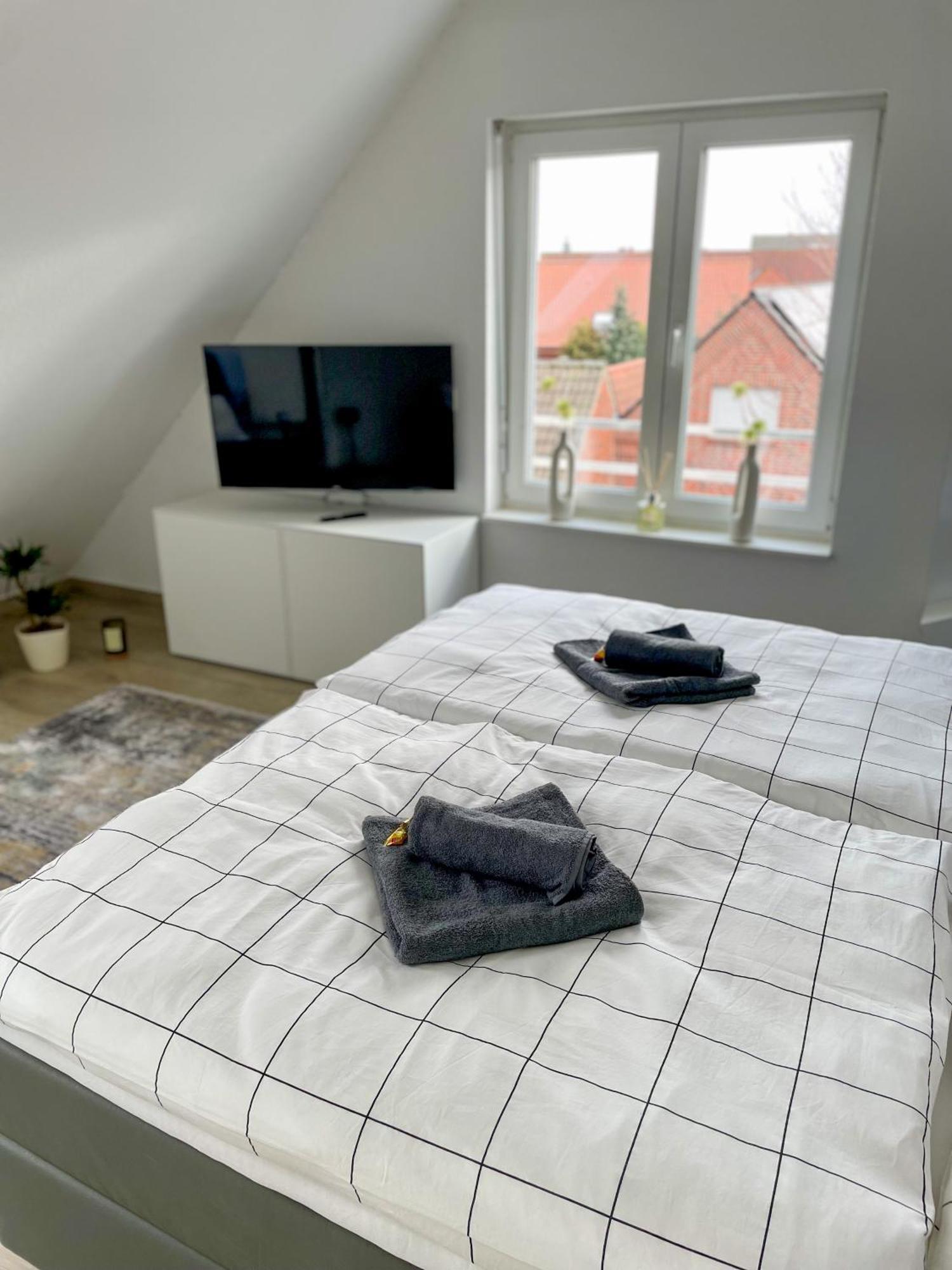 Ahaus: Stadtoase Mit Terrasse & Privater Garage 外观 照片