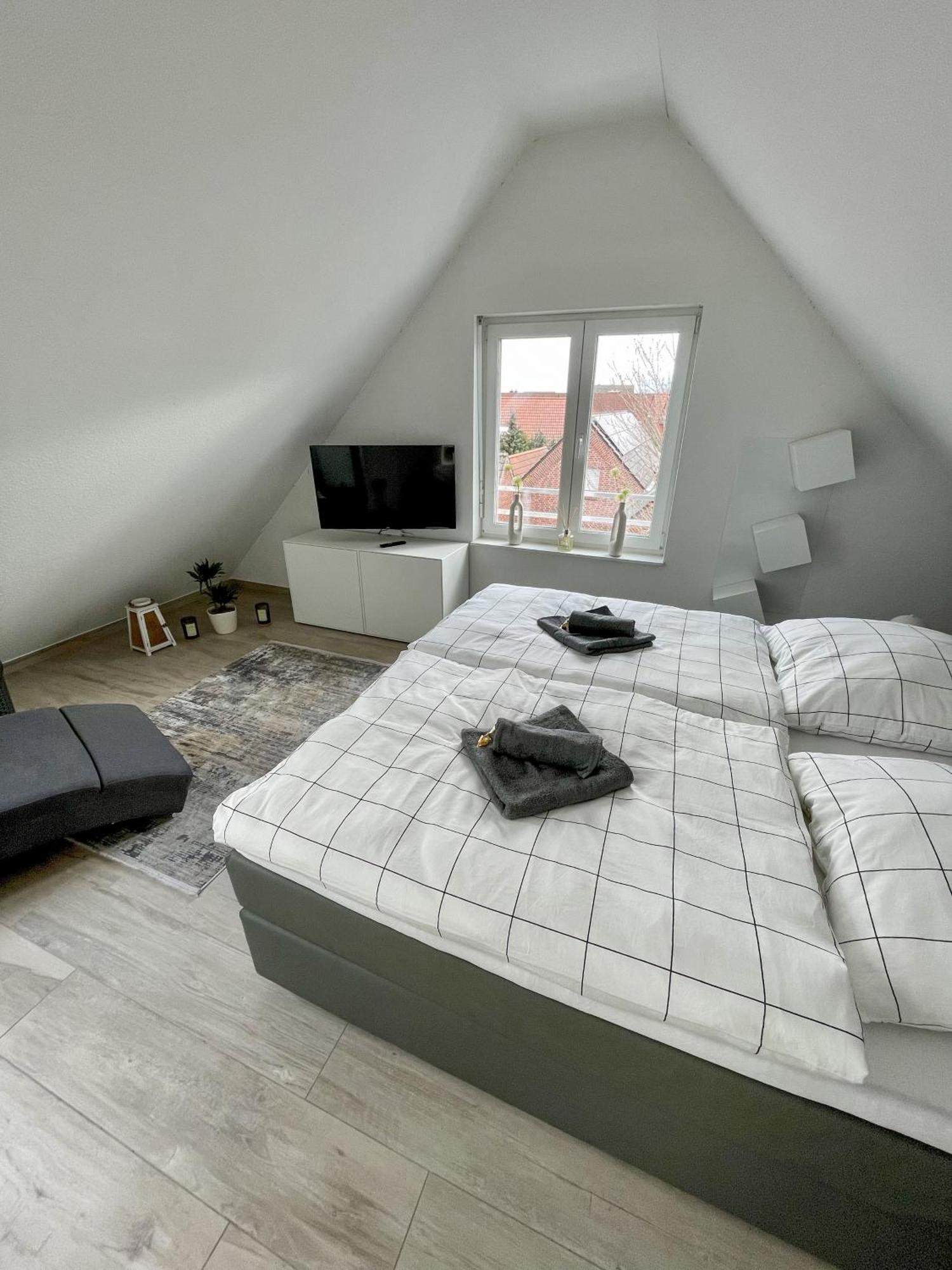 Ahaus: Stadtoase Mit Terrasse & Privater Garage 外观 照片